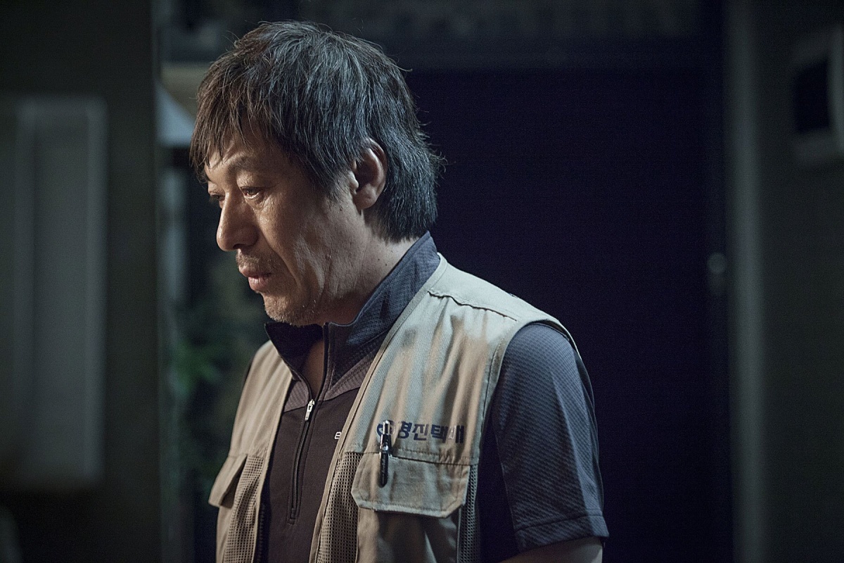 Кадры из Сообщник (2013)