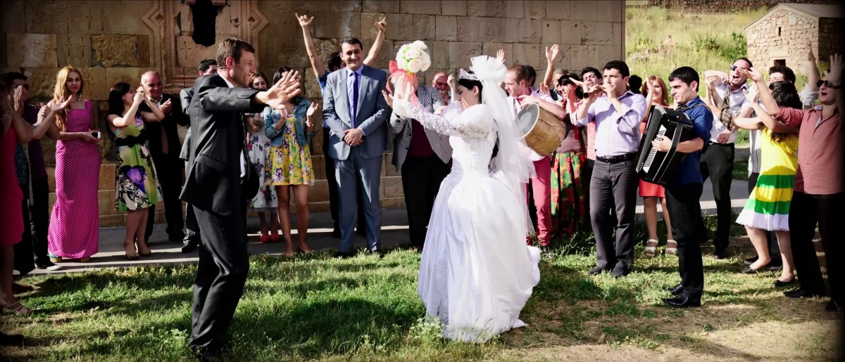 Кадры из Ход конём (2013)