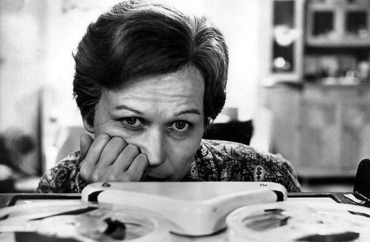 Кадры из Крылья (1966)