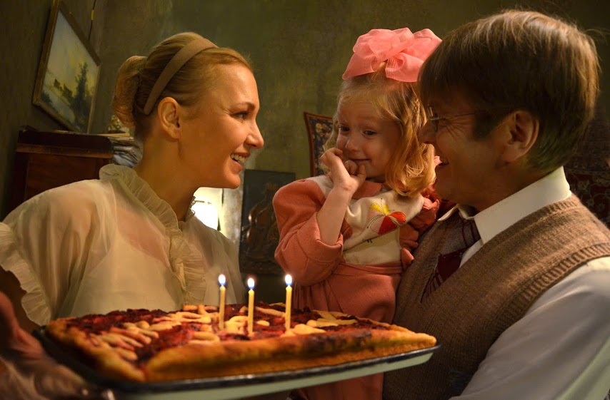 Мать-и-мачеха (2013)