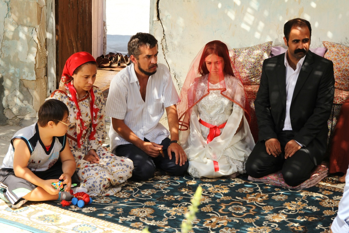 Кадры из Моя тетя пришла (2014)