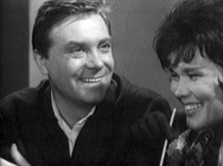 Кадры из Утренние поезда (1963)