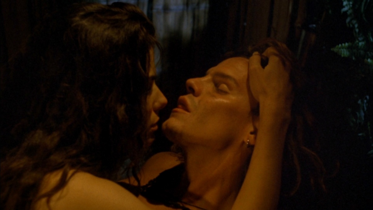 Кадры из Амазонка в огне (2000)