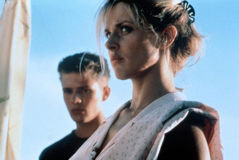 Кадры из Грустный мальчик (1998)