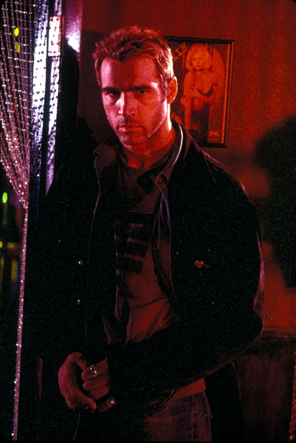 Кадры из Игра возмездия (2003)