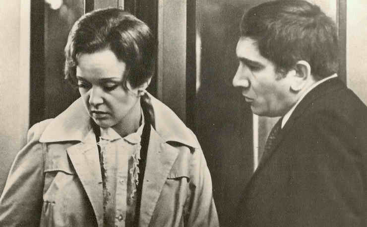 Кадры из Старые стены (1974)