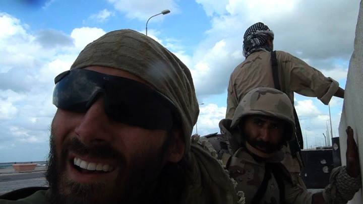 Кадры из Навести и нажать (2014)