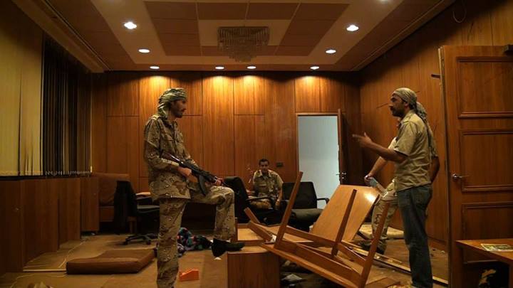 Кадры из Навести и нажать (2014)