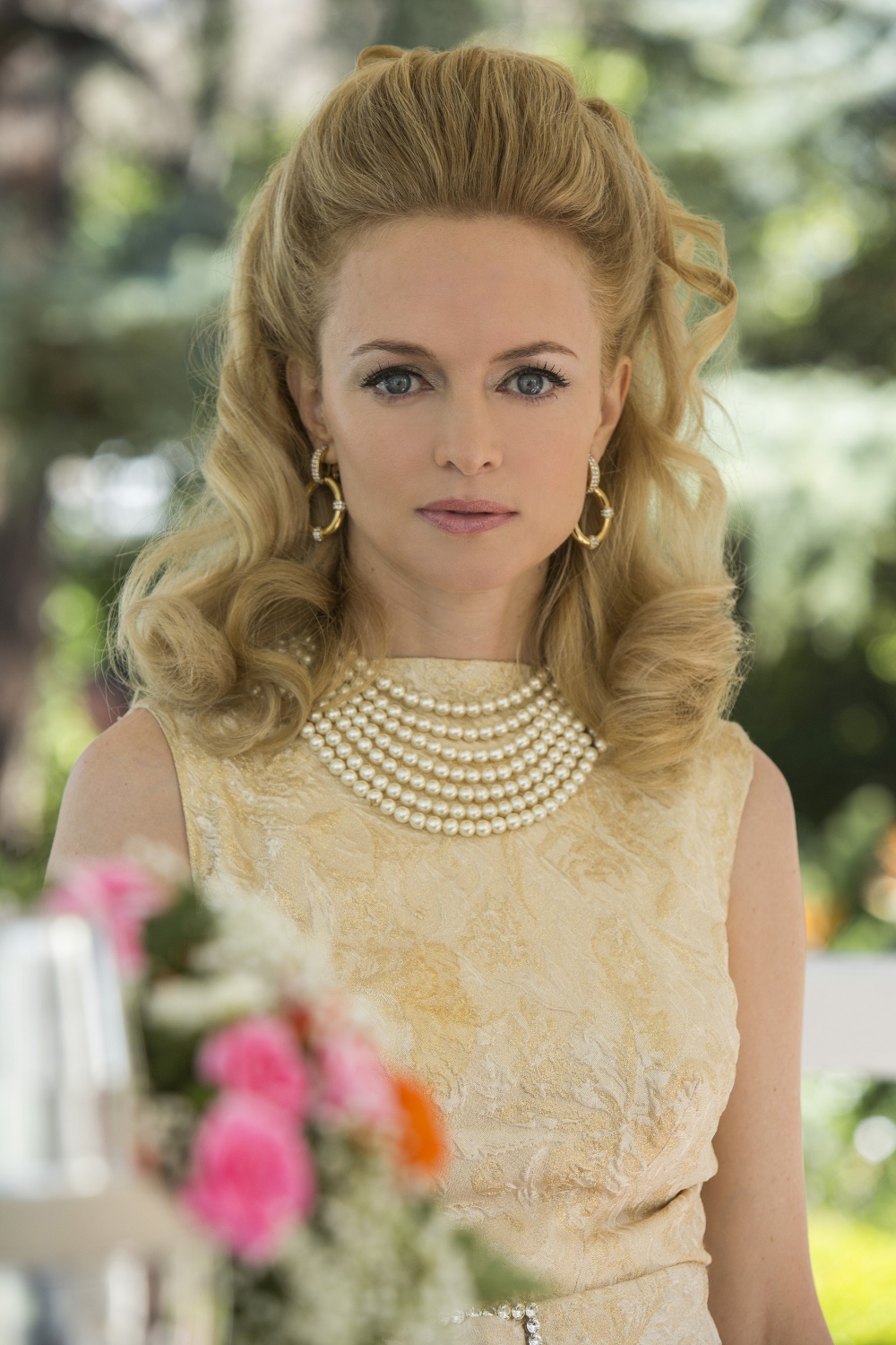 Кадры из Лепестки на ветру (2014)