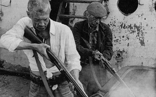 Кадры из Псы (1989)