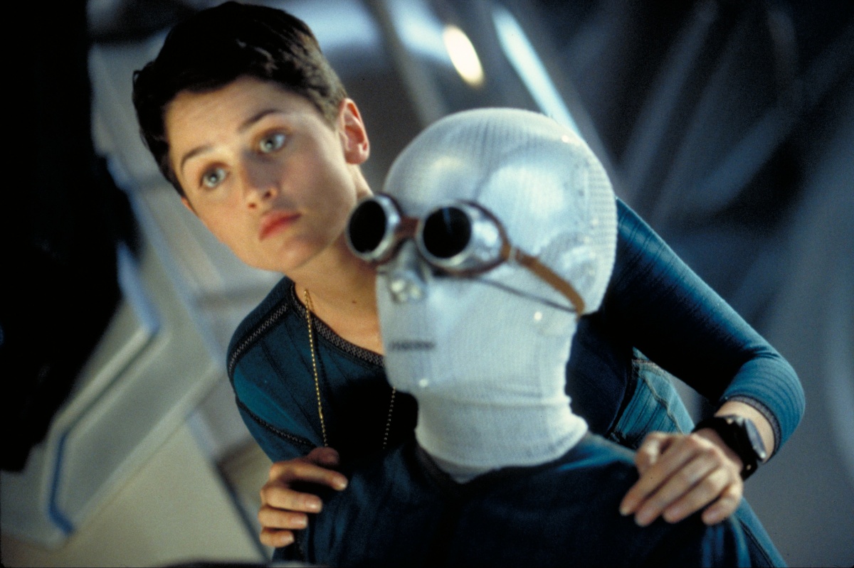 Сверхновая (2000)