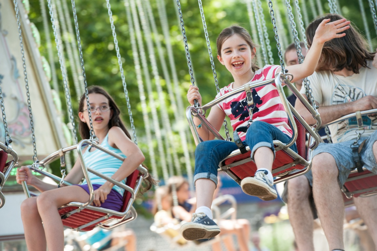 Кадры из А вот и она (2014)