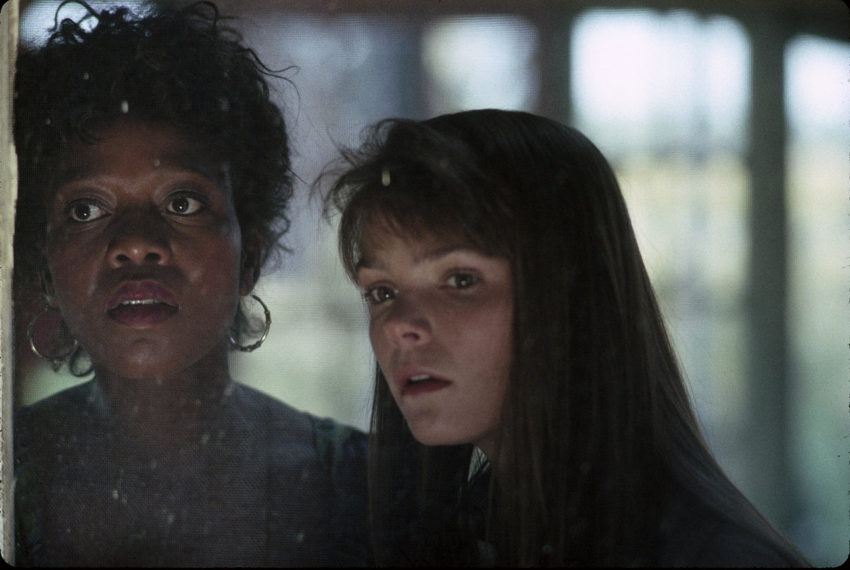 Кадры из Богатство в любви (1992)