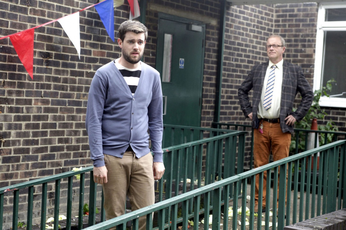 Кадры из Непутёвая учёба / Дурное Воспитание (2012)