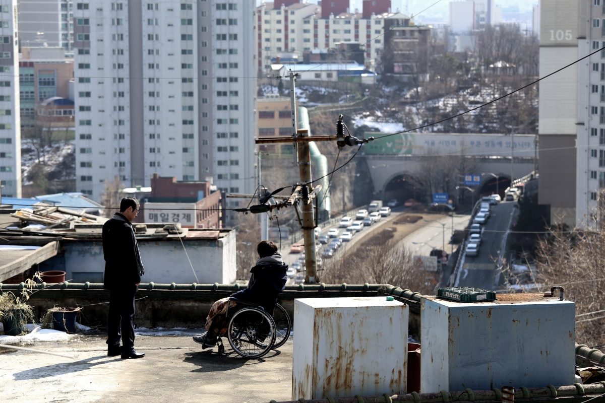 Кадры из Пятеро (2013)