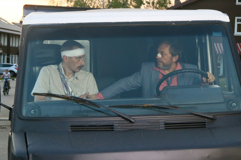 Кадры из Приличные люди (2015)