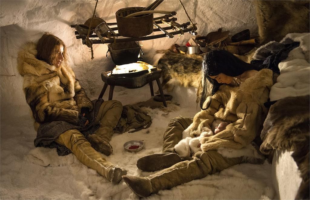 Кадры из Никому не нужна ночь (2015)