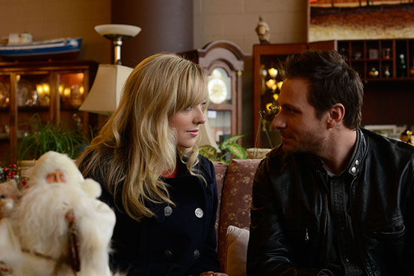 Кадры из Гость на Рождество (2013)