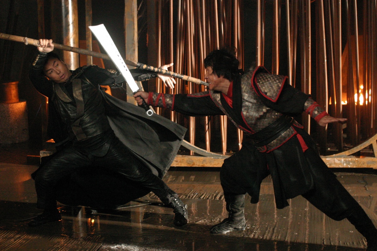 Кадры из Хроники Хуаду: Лезвие розы (2004)