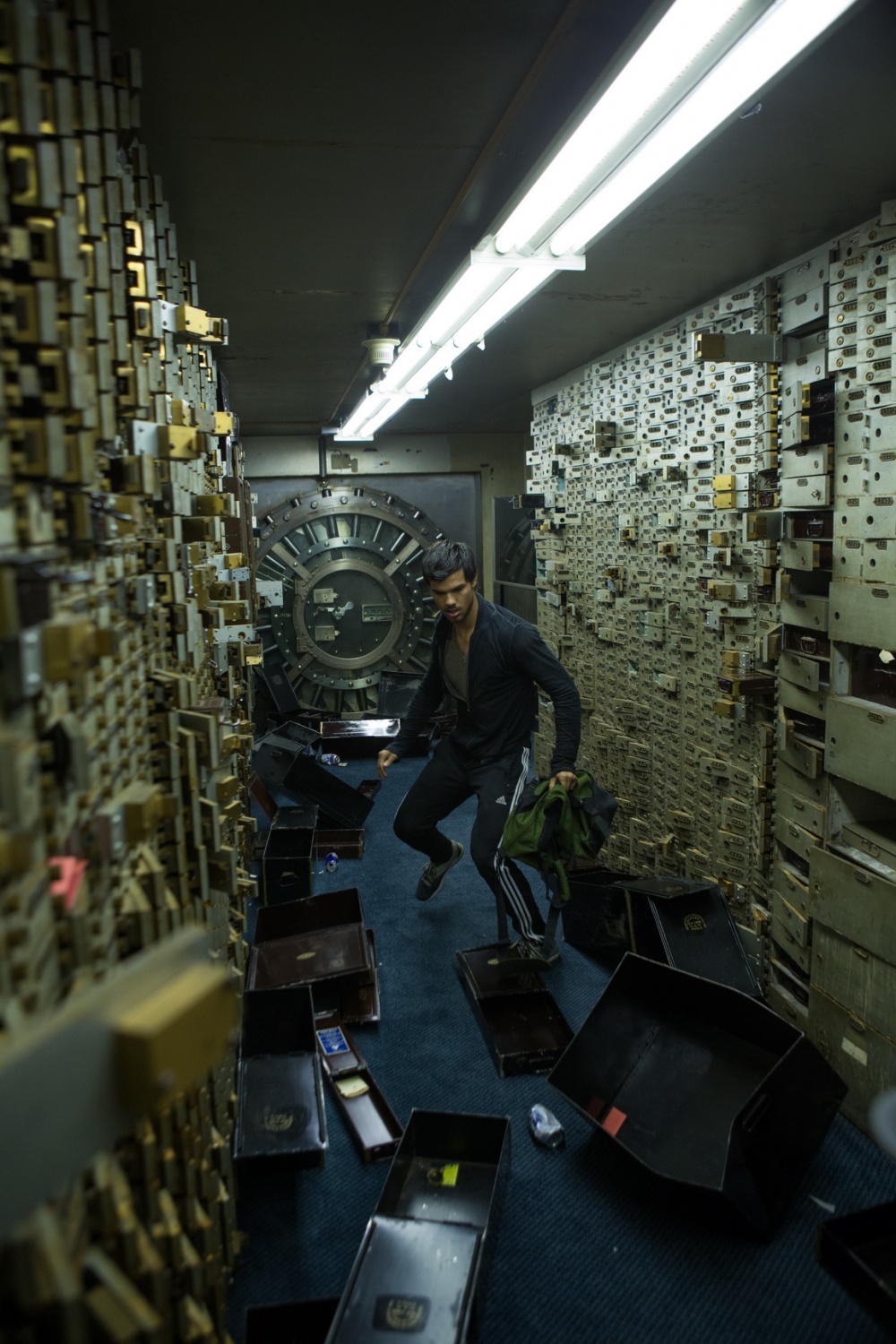 Кадры из Трейсеры (2015)