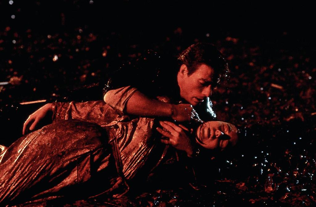 Кадры из Патруль времени (1994)