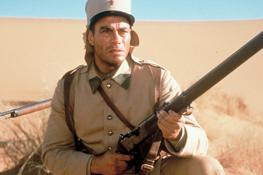 Кадры из Легионер (1998)