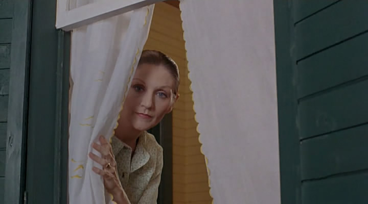 Кадры из Проклятие (1987)