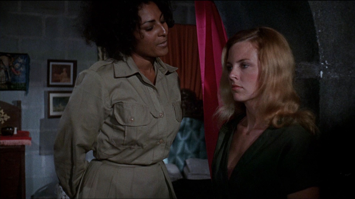 Кадры из Женщины в клетках (1971)