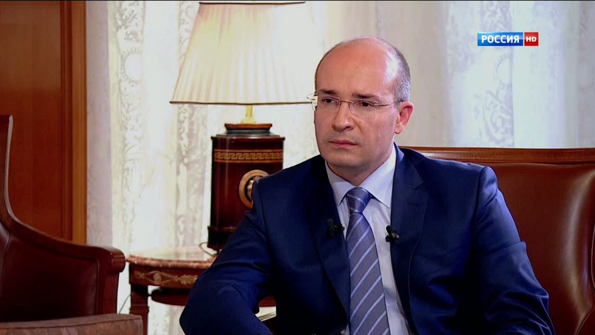 Кадры из Крым. Путь на Родину (2015)