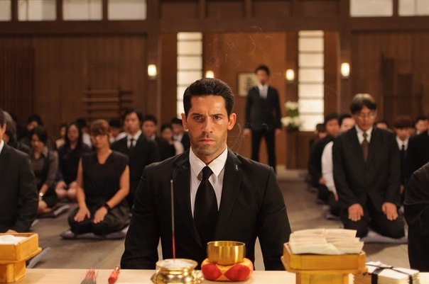 Кадры из Ниндзя 2 (2013)