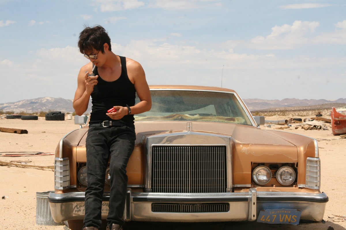 Отель разбитых сердец (2015)