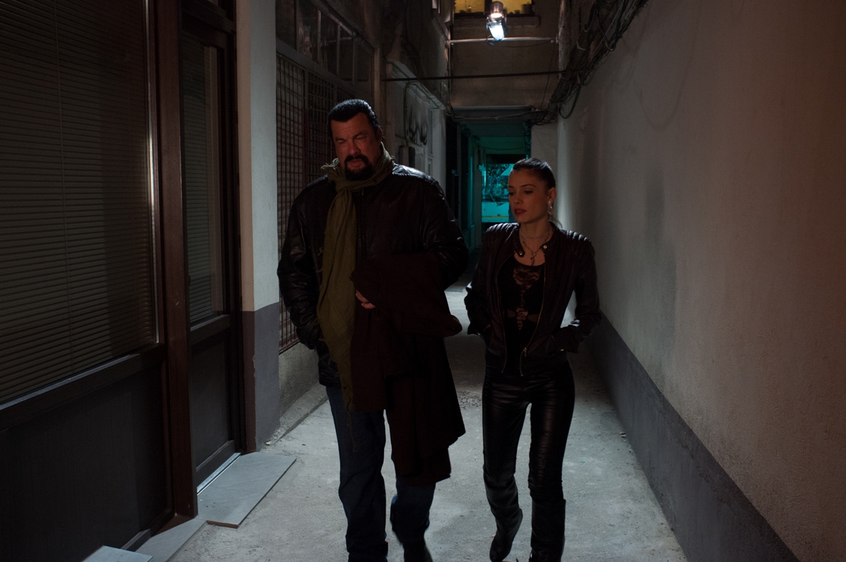 Кадры из Хороший человек (2014)