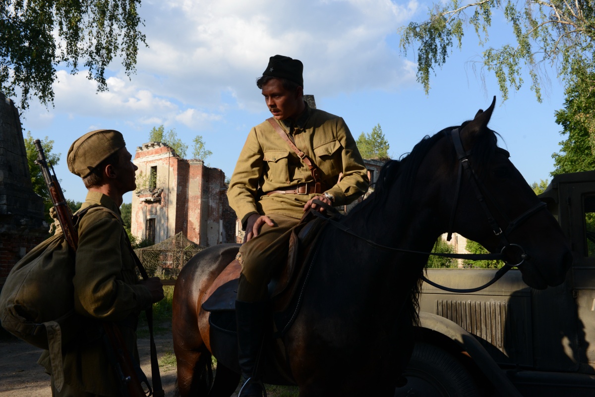 Кадры из Дорога на Берлин (2015)