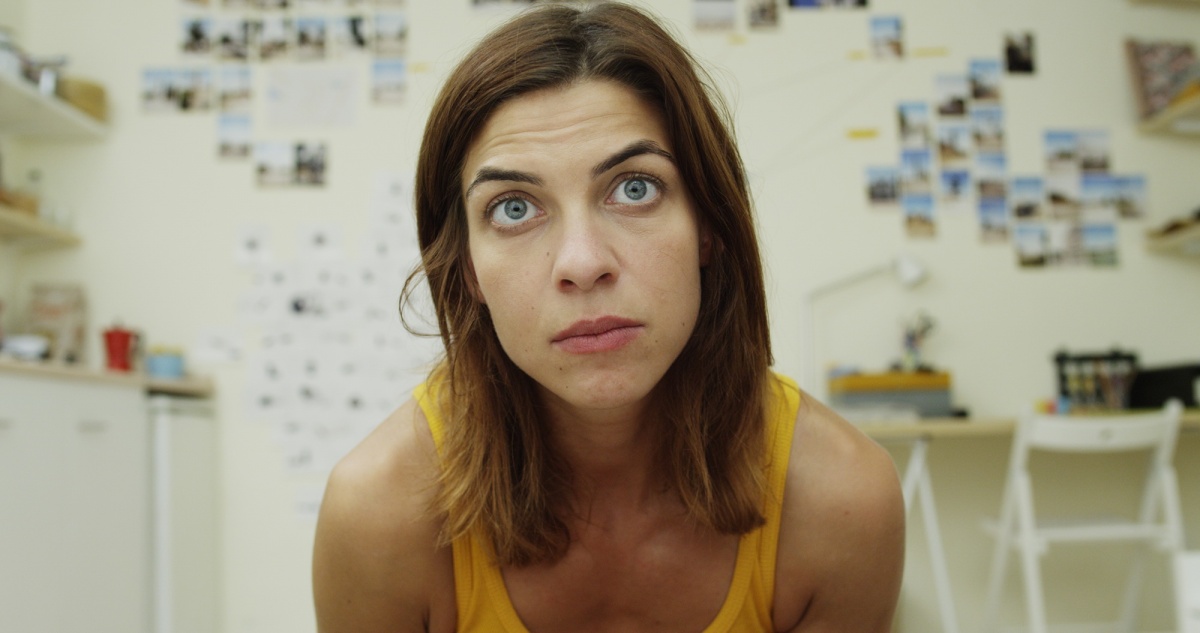 Кадры из 10 000 км: Любовь на расстоянии (2014)