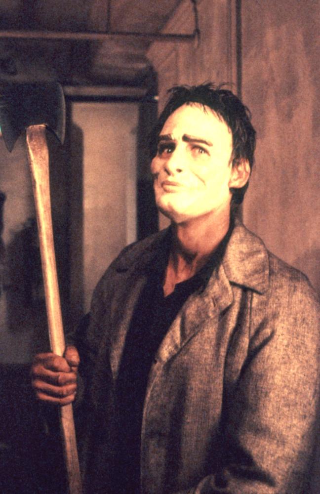 Кадры из Первая сила (1990)