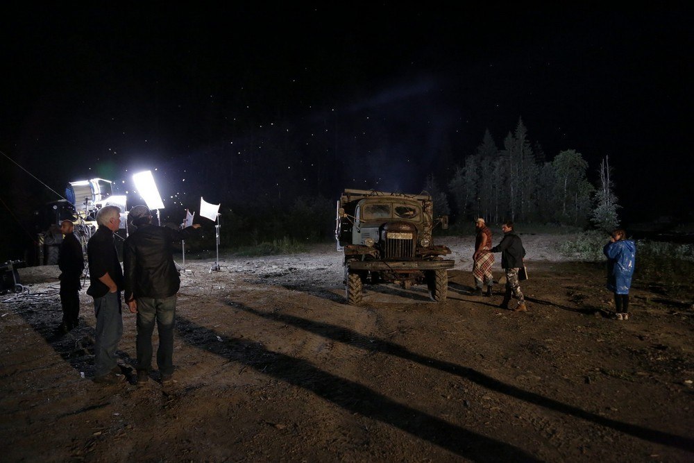 Тени незабытых предков (2013)