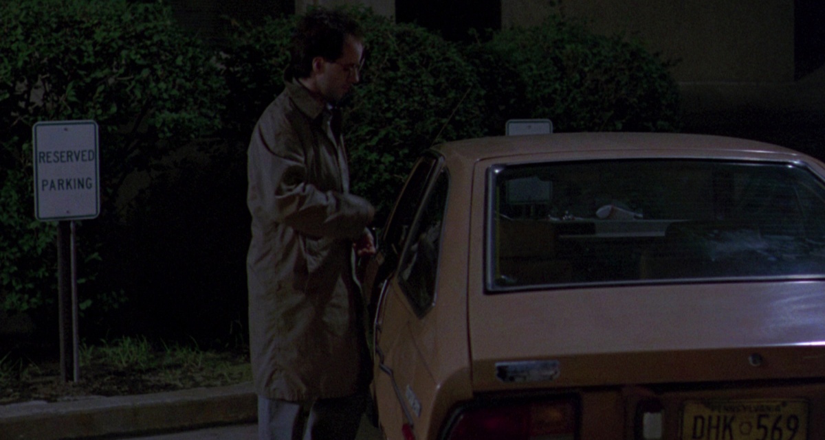 Кадры из Обезьяна-убийца (1988)