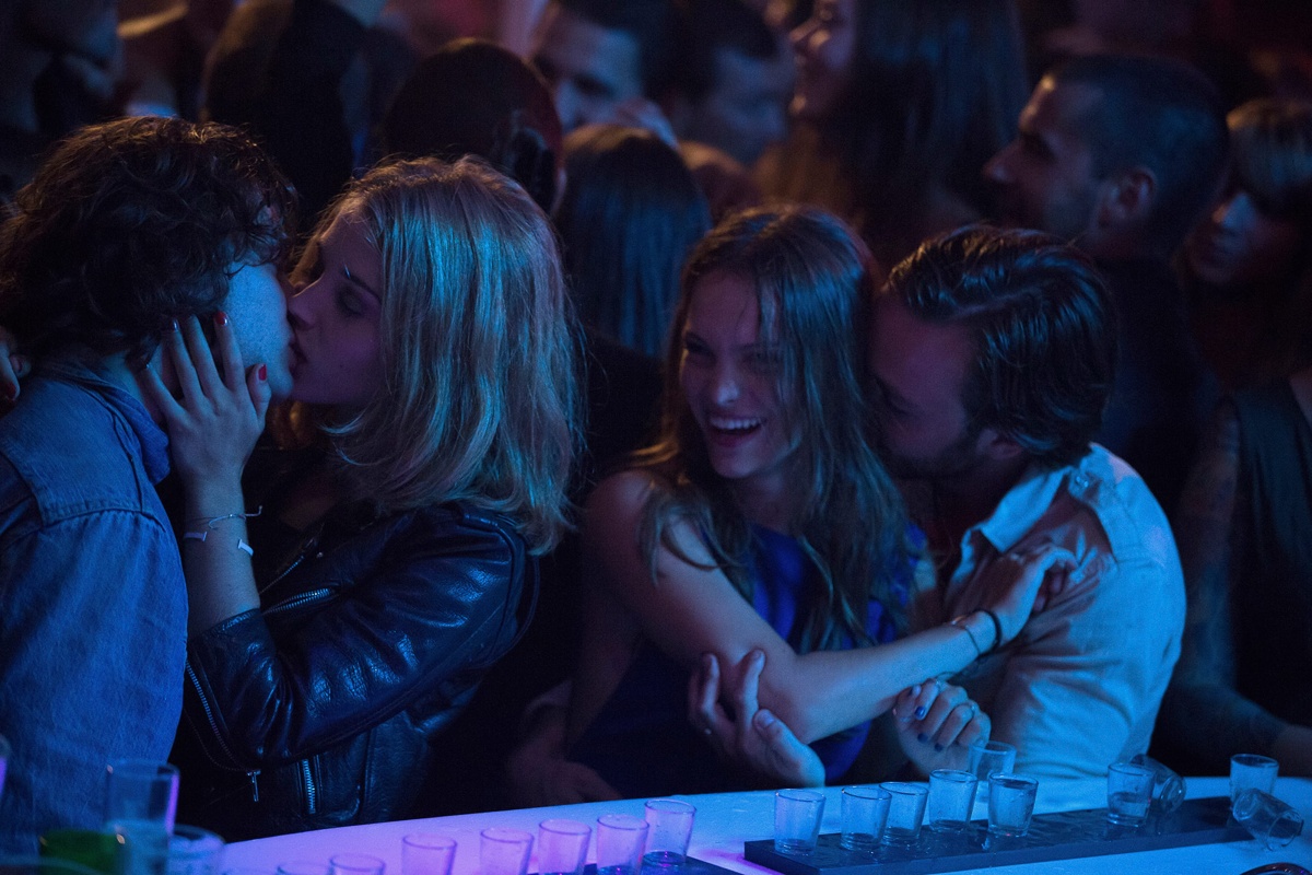 Кадры из Этот неловкий момент (2015)