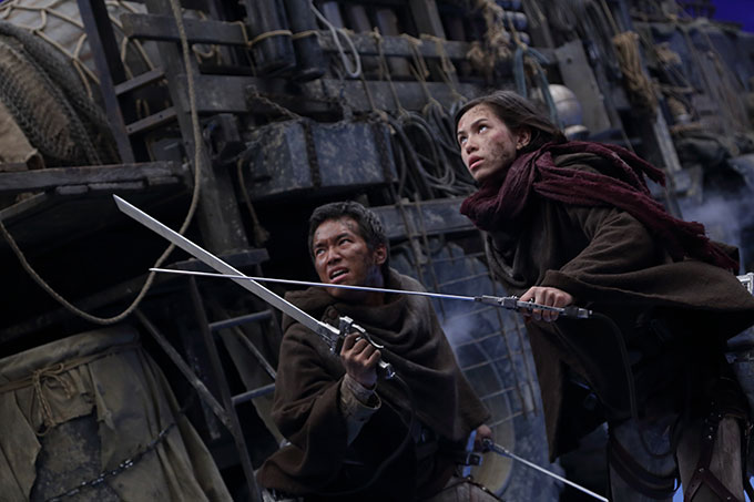 Атака Титанов. Фильм первый: Жестокий мир (2015)