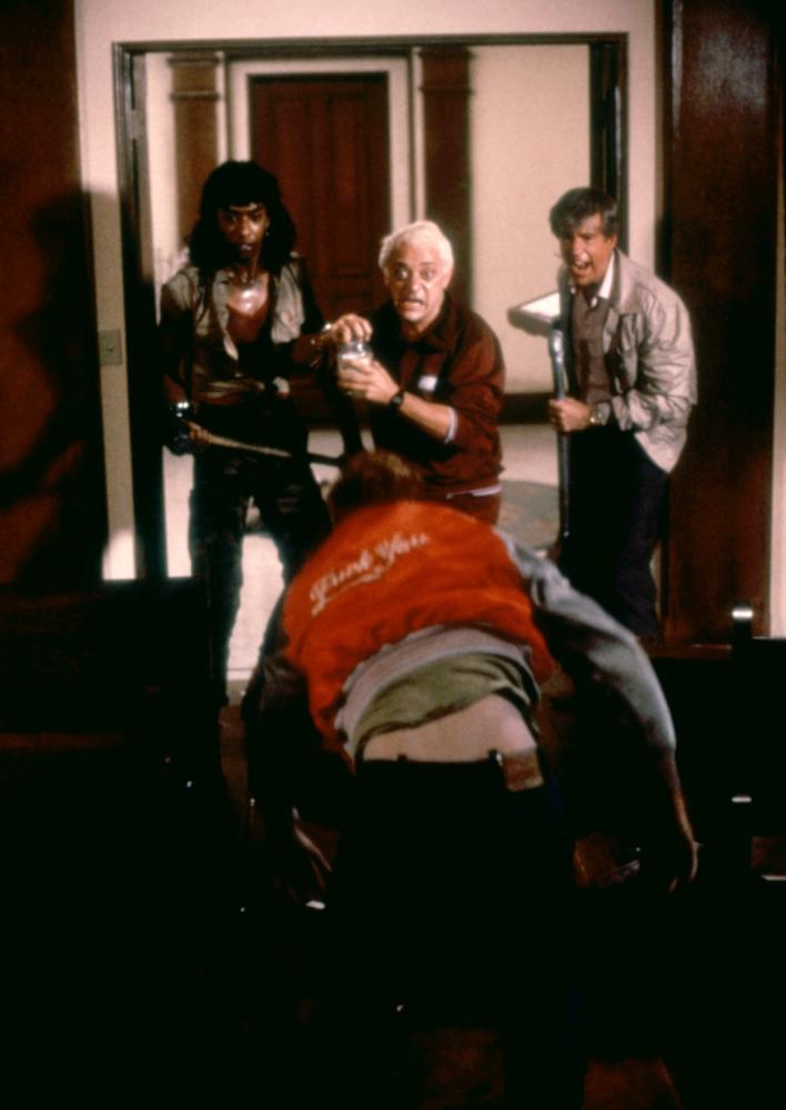 Кадры из Возвращение живых мертвецов (1985)