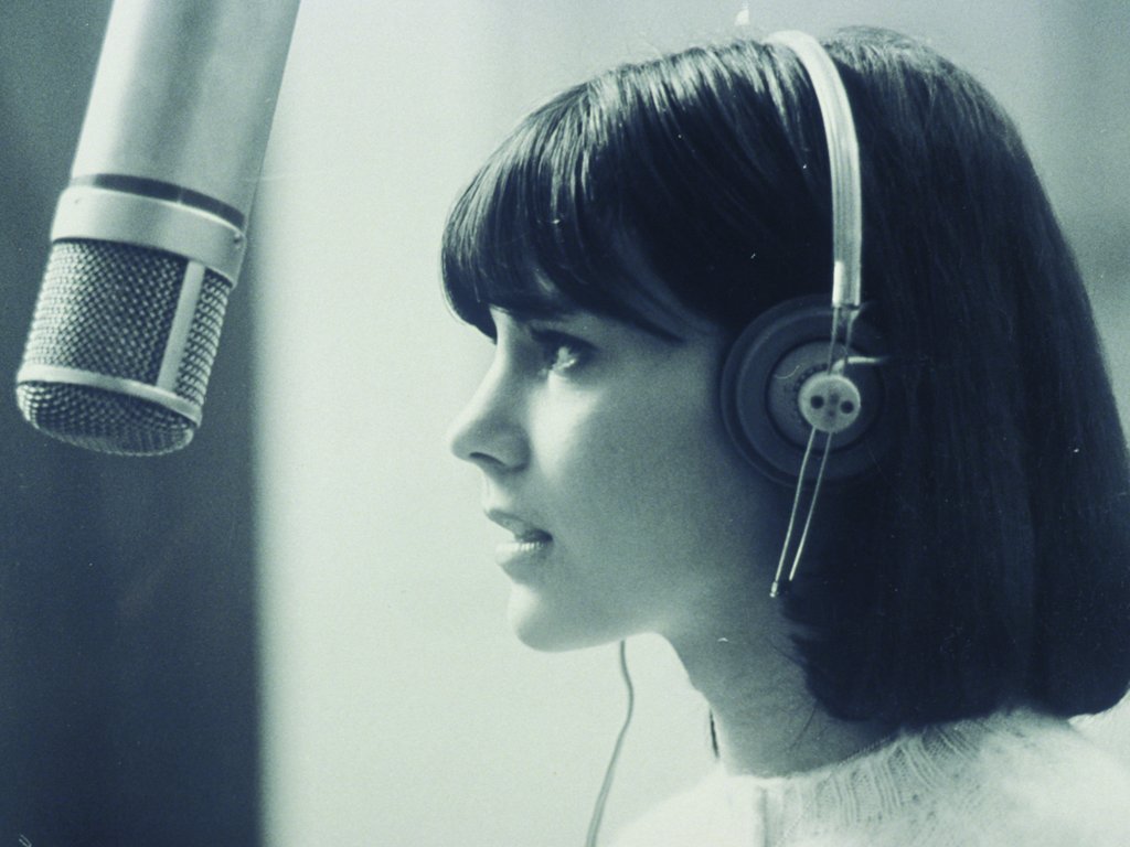 Кадры из Мужское-женское (1966)