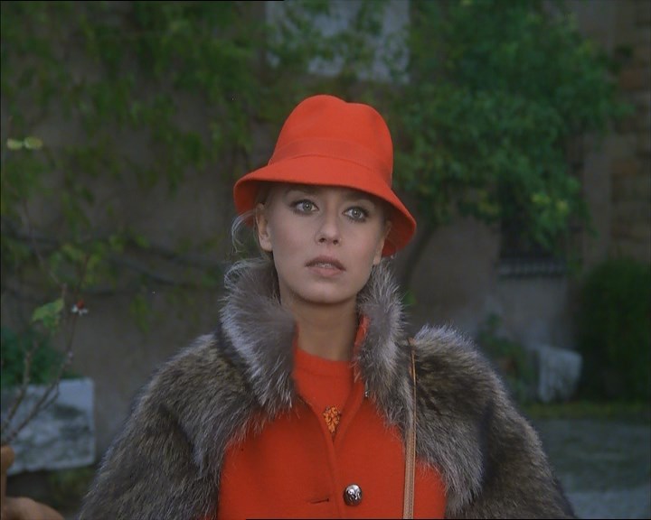 Кадры из Заколдованный дом (1982)