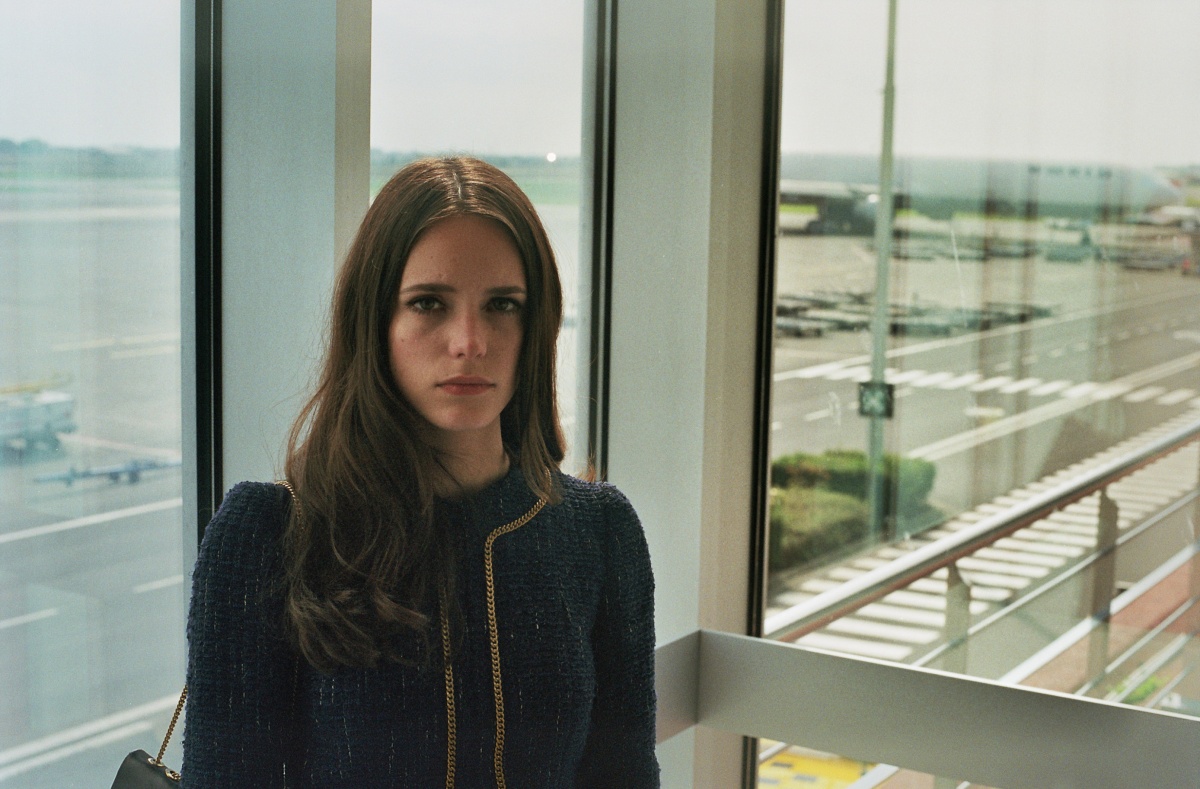 Кадры из Дама в очках и с ружьем в автомобиле (2015)