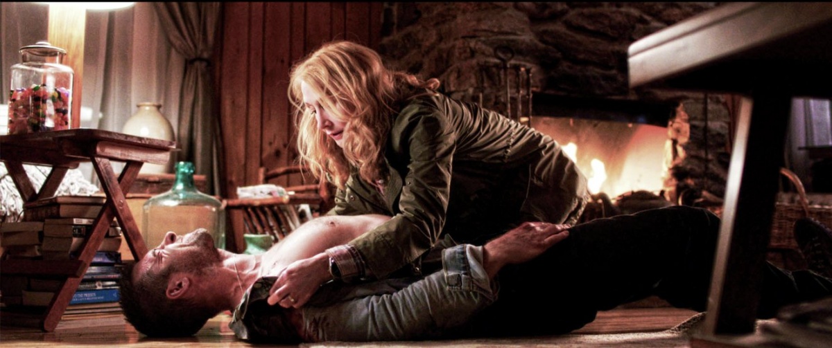 Октябрьский шторм / Буря в октябре (2014)