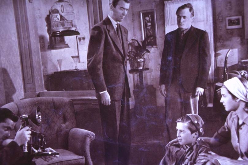 Кадры из Звонить Нортсайд 777 (1948)