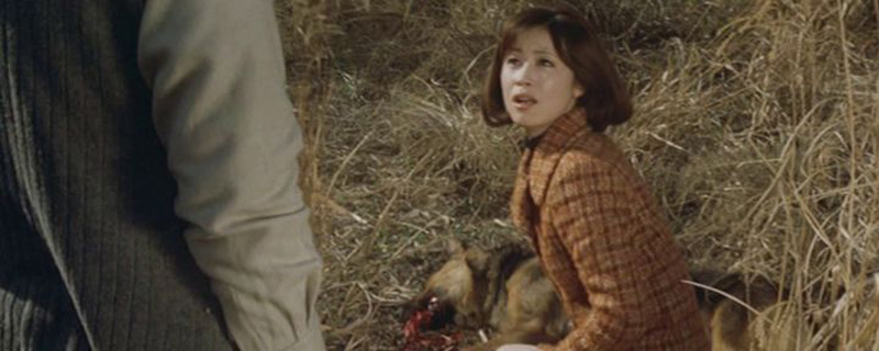 Кадры из Озеро Дракулы (1971)