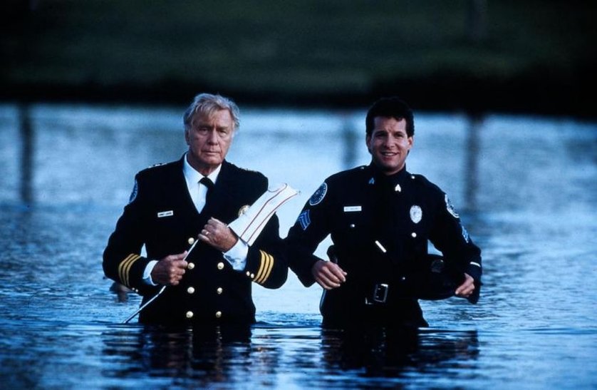 Кадры из Полицейская академия 4: Граждане в дозоре (1987)