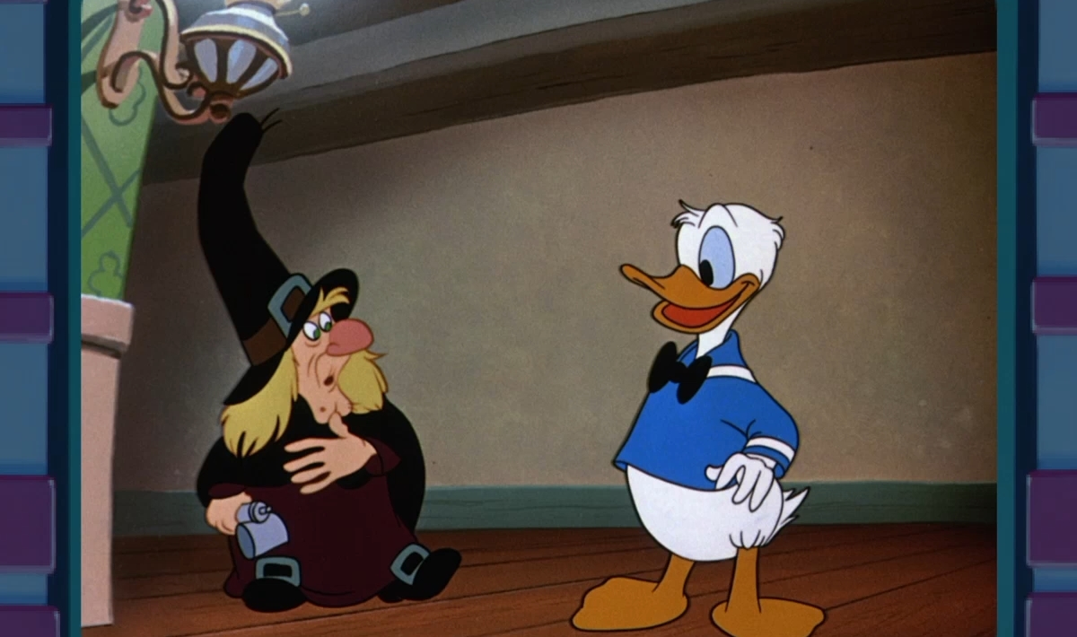 Кадры из Дом злодеев. Мышиный дом (2001)