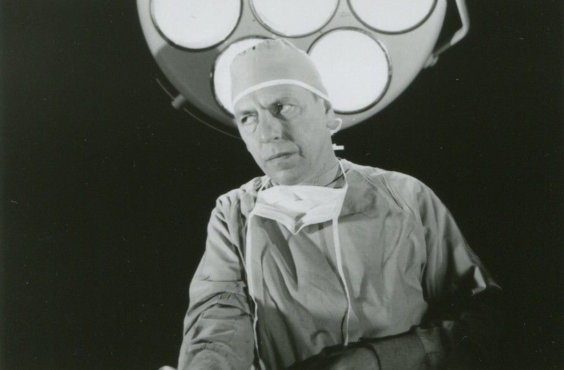 Кадры из Восставший из ада 2 (1988)