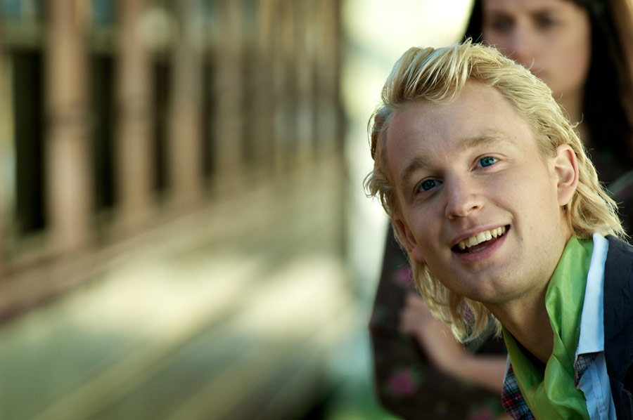 Кадры из Королевские драгоценности (2011)